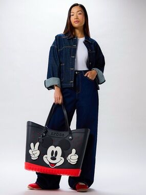🐭 CROCS x DISNEY MICKEY MOUSE LARGE TOTE 👜